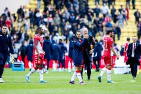 曼联带队取胜巴黎圣日耳曼迎来里程碑备战法国杯，今晨犹他爵士迎来里程碑看傻球迷的简单介绍starrysky sports