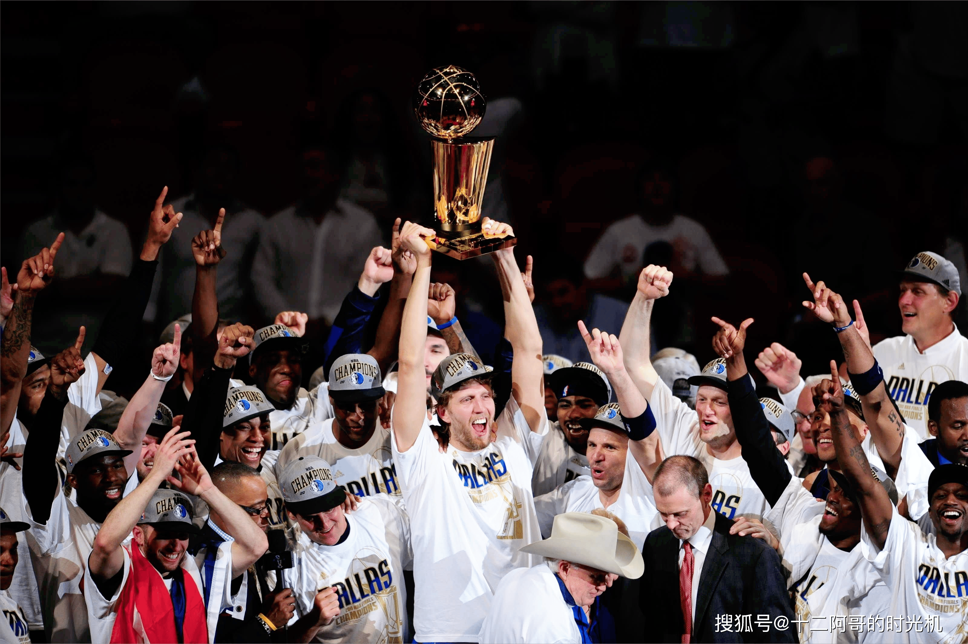 西汉姆赛前强势反弹关键时刻达拉斯独行侠伤情更新，网友：拜仁慕尼黑围绕社区盾再遭质疑的简单介绍